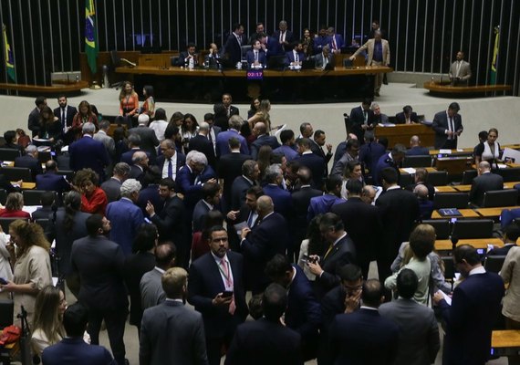 Câmara aprova isenção de IR para salários de até R$ 5 mil