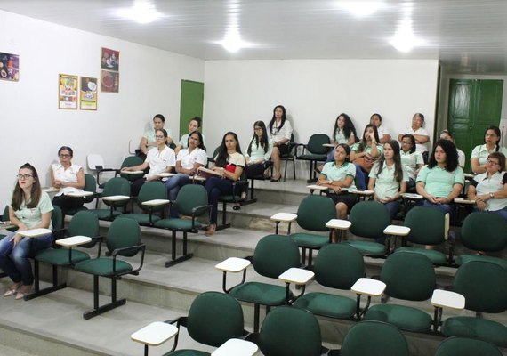 Pindorama realiza palestra sobre a prevenção ao câncer de mama