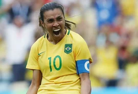 Marta se revolta com árbitra após jogo do Brasil contra os EUA