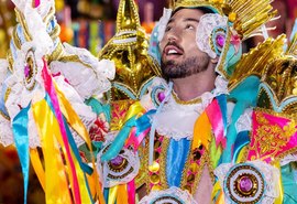 Influencers alagoanos desfilam na Sapucaí e registram bastidores do carnaval do Rio pela Beija-Flor