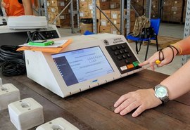 TRE/AL inicia preparação de aproximadamente 8 mil urnas eletrônicas