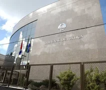 Lei que obriga mulher a ver imagem de feto antes de aborto legal é suspensa