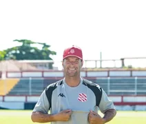 Thiago Neves é anunciado como treinador de clube carioca