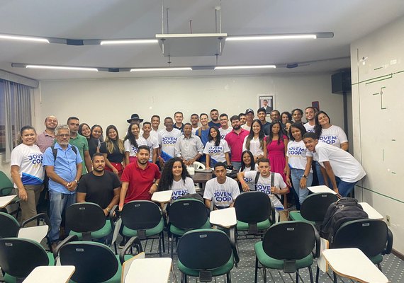 Unicafes - AL e Conab reúnem 40 jovens em oficina de capacitação em agricultura familiar