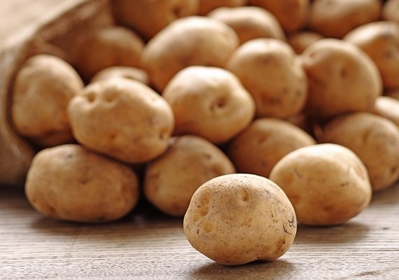 Em uma semana, preço do kg de batata passa de R$ 1,61 para R$ 17,50 em alguns estados