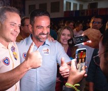 Renan Filho inaugura comitê e garante campanha com propostas