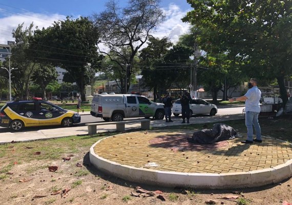 Secretaria acompanha investigações sobre tentativa de furto de estátua de Jorge de Lima