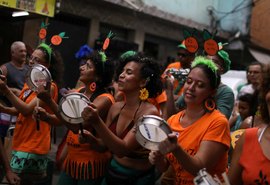 Carnaval tem recorde de público, laranjas e polêmica presidencial
