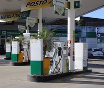 Queda de preço da gasolina na Petrobras pode demorar a chegar ao consumidor