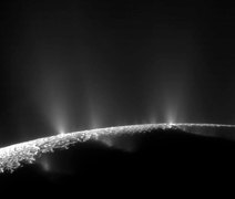 Rede de ondas eletromagnéticas é detectada em lua de Saturno