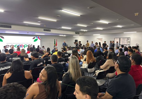 Soluções para as cooperativas são apresentadas durante o ENCOOPAL 2025