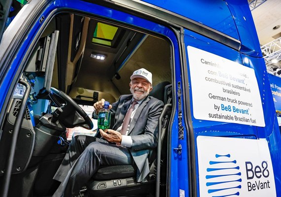 Lula defende liderança na transição energética, diz “cansamos de ser pequenos”