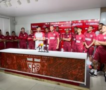 Jogadores do CRB assumem culpa, defendem Barroca e pedem união
