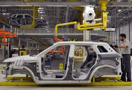 Produção nacional de automóveis tem queda de 21,8% em março