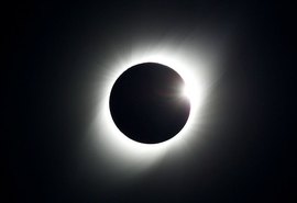 Eclipse solar poderá ser parcialmente visto hoje no Brasil