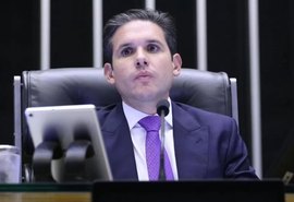 Câmara pauta urgência de PL da adultização nesta terça (19)