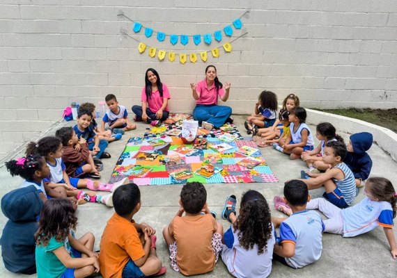 Volta às aulas: Alunos do Gigantinhos são recepcionados com ações de valorização da cultura popular