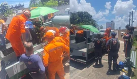 Homem tem mão esmagada após ficar preso em equipamento de construção