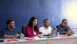 Teca Nelma repudia cancelamento do Festival Bumba Meu Boi e chama audiência pública