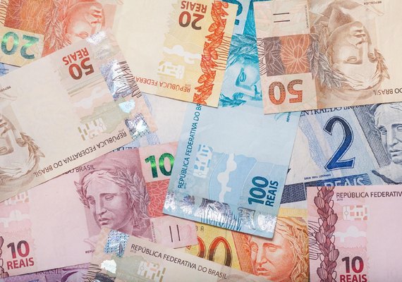 Pesquisa revela que real perdeu 30% de seu poder de compra