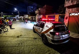 Um morre e quatro ficam feridos após atentado a tiros na parte baixa de Maceió