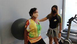 Atividade física personalizada para idosos ganha adeptos em Maceió