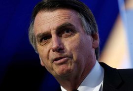 Bolsonaro lidera cenários e Ciro passa à 2ª posição em nova pesquisa