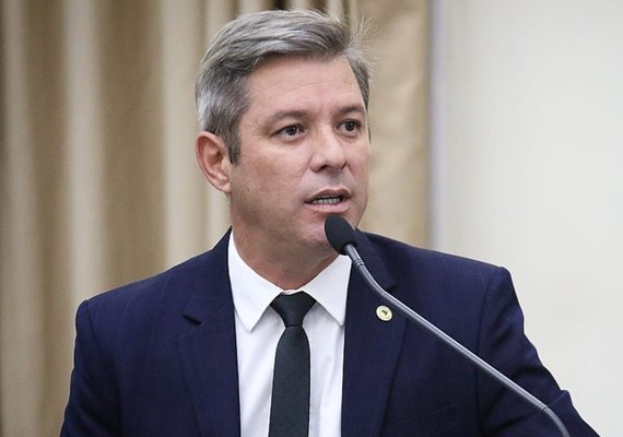 Cabo Bebeto anuncia apoio a candidato do MDB e contraria PL