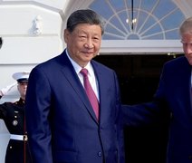 Trump gera controvérsia ao sugerir venda de armas dos EUA para a China