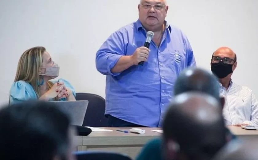CSA deve anunciar novo atacante nesta semana