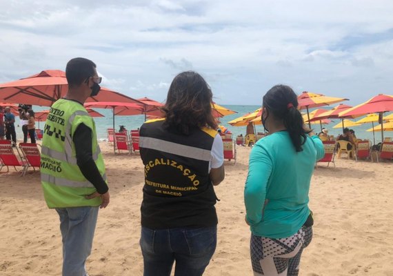 Prefeitura de Maceió orienta população e comerciantes da orla marítima no sábado