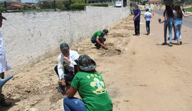 Pindorama comemora Dia da Árvore com plantio de mudas