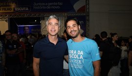 André Castro participa de debate e apresenta resultados da educação