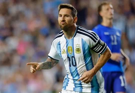 Com gol de Messi, Argentina encerra preparação para a Copa goleando a Islândia: 3 a 0