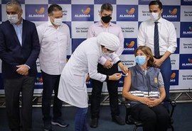 Profissionais da Segurança Pública começam a ser vacinados em AL