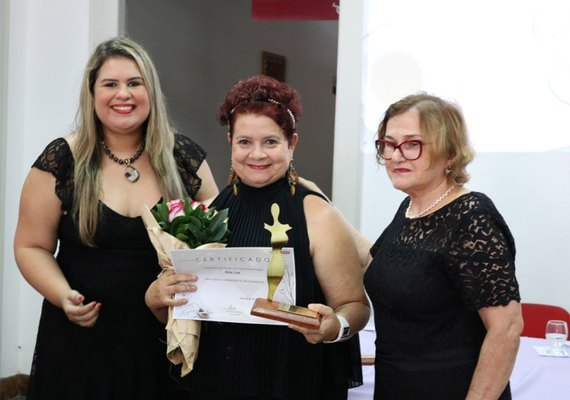 Escritoras alagoanas recebem homenagem