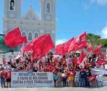 “Bolsonaro Nunca Mais”: Ato contra presidente acontece em Maceió