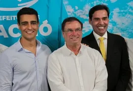 Político de 3 lados: “tem muita diana na política, triana é a 1ª vez”