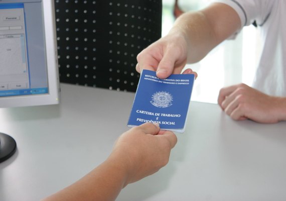 Sine faz chamado para 40 vagas com seleção até quarta-feira (13)