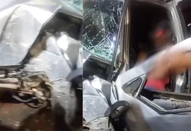 Motorista perde controle e carro invade mercadinho em Rio Largo