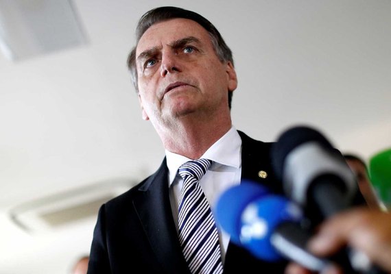 Revista Time inclui Bolsonaro em enquete sobre personalidade do ano
