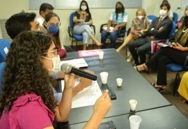 Rateio do Fundef: Teca Nelma pretende incluir todos profissionais da educação