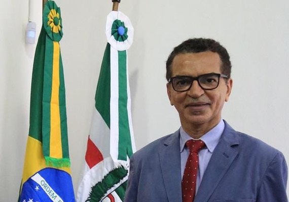 “Bancada progressista”: vereador de Maceió quer chegar a ALE pra fazer defesa do SUS