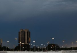 Copom reduz Selic para 3,75% ao ano para conter impacto de pandemia