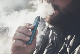Dia Mundial Sem Tabaco: cigarro eletrônico não é opção segura para quem quer parar de fumar