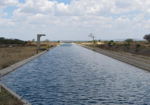 Ordem de serviço para obras do Trecho 5 do Canal do Sertão é assinada nesta quinta-feira