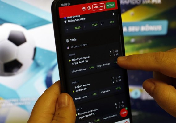 Governo convoca clubes de futebol para discutir impactos do fim das bets