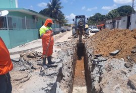 Prefeitura executa drenagem em comunidades