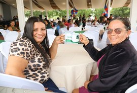 Café com Cooperativismo movimenta manhã de sábado na Expo Bacia Leiteira 2025