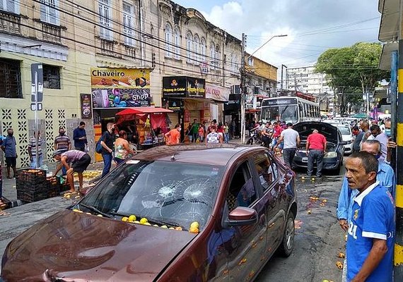 Morre motorista por aplicativo acusado de ﻿atropelar um deficiente no centro de Maceió